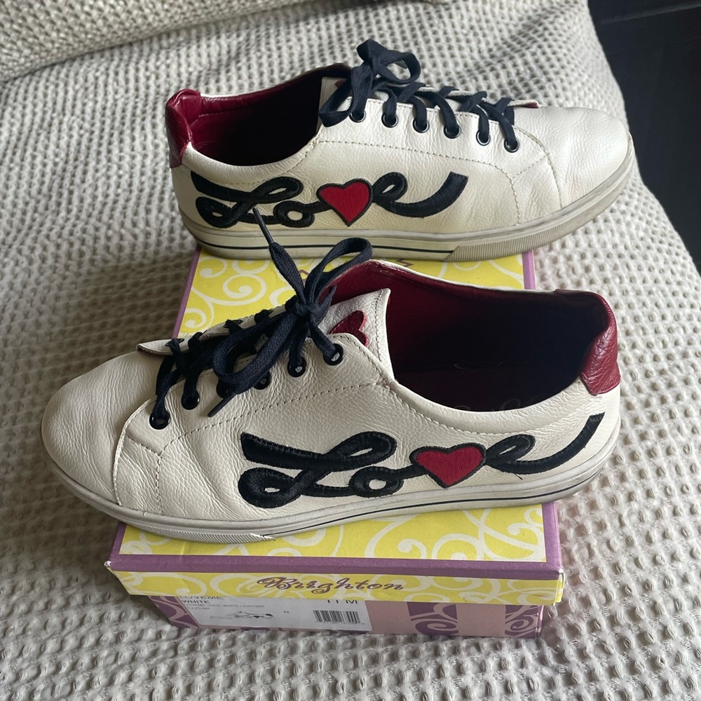 Brighton LOVE sneakers